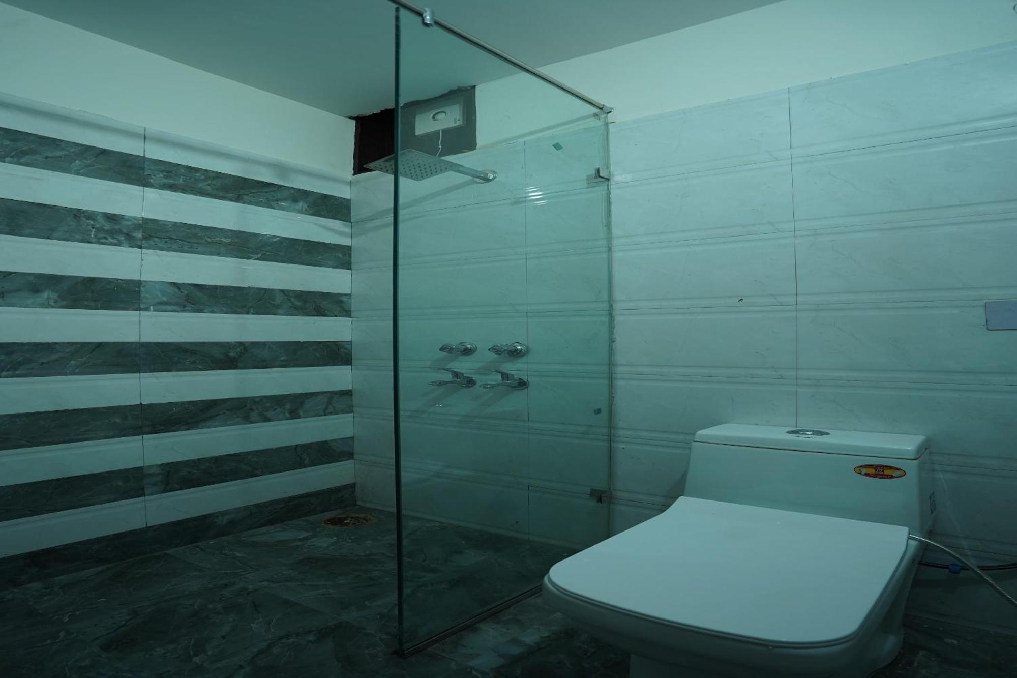 Hotel O Grey Orchid Ludhiana Exterior foto